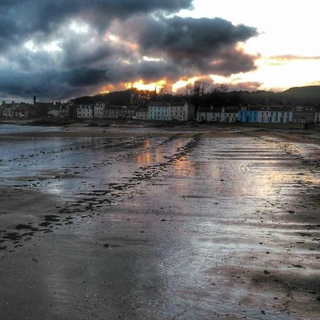 Beside The Bay Apartment Millport Luaran gambar