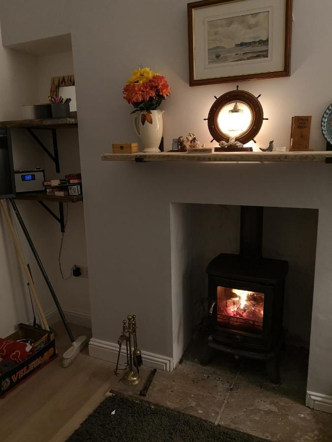 Beside The Bay Apartment Millport Luaran gambar